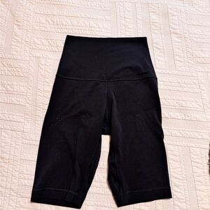 lululemon athletica Black Bike Shorts 6’’